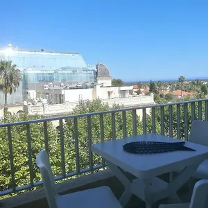Résidence L'emilia , Hyères France